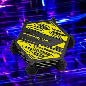 Op Cyberpunk 2077 geïnspireerde onderzetters | 3D-geprint gamingbureau-decor