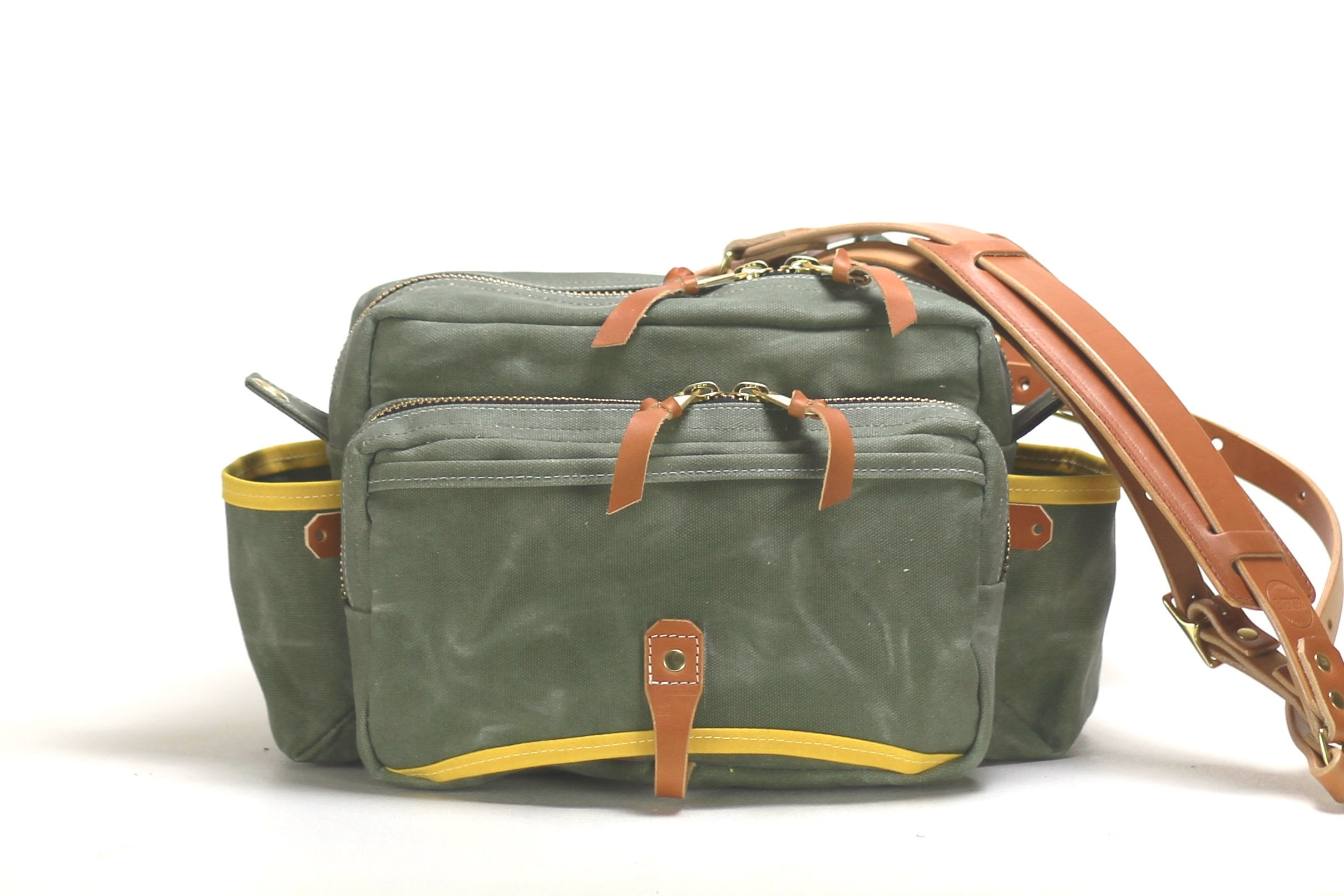 Waxed Canvas and Leather Fly Fishing Bag With Front Mounted Net Slot and  Creel Style Strap Olive -  Canada
