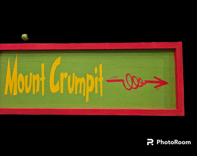 Mount Crumpit Wooden Sign - Etsy