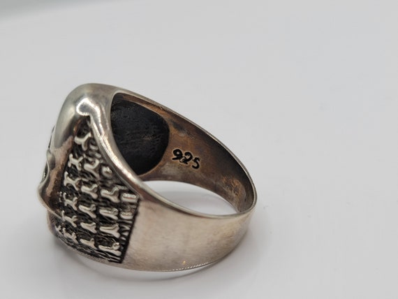 Vintage Sterling Silver Skull & Bones Ring - image 4