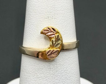 Stunning Vintage Landstrom 10K Black Hills Gold Ring Featuring Leaves of Green and Pink Gold SIZE 6 1/2