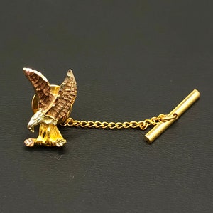 Vintage Landstrom 10K Black Hills Gold Eagle Tie Pin with Chain