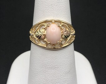 Gorgeous Vintage Coleman 10K Black Hills Gold Ring Set With Pink Coral Accented By Leaves of Green and Pink Gold SIZE 7 1/4