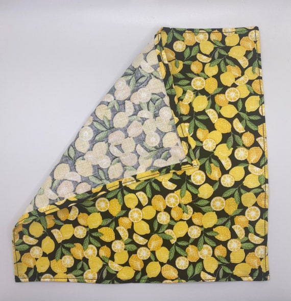 lemon print tie