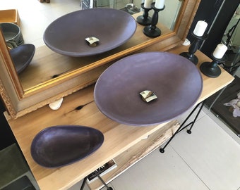 Handgjord violett lila betonghandfat: Elegant badrumshandfat