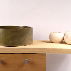 Dark Green Round Sink, Bathroom Washbasin in Dark Green Color