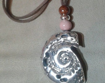 PENDANT of CONCH