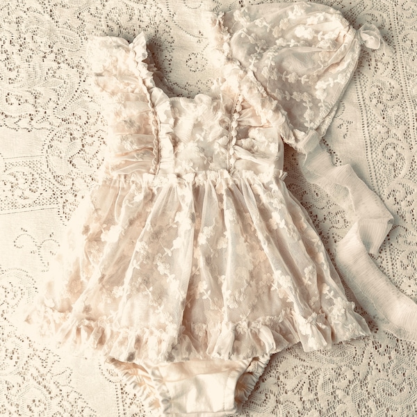 Alanna Sitter Set Photo Prop Outfit, Sitter Set, Photography Prop Dress, Romper, Vintage Style Set, Boho Sitter Set