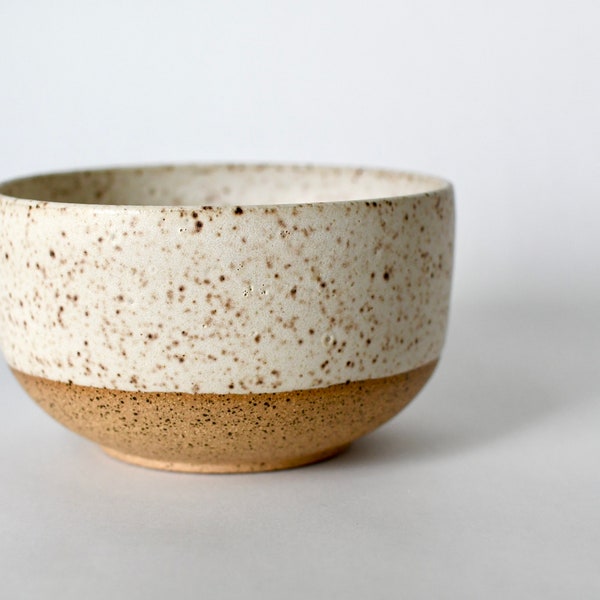 Speckled Creamy White and Tan Everyday Pottery Bowl | Stoneware Ceramic