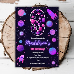 印刷可能な光る宇宙ピンクの誕生日パーティー招待状ネオン宇宙編集可能なテンプレート女の子9歳の誕生日宇宙回転ナインエバイトA3