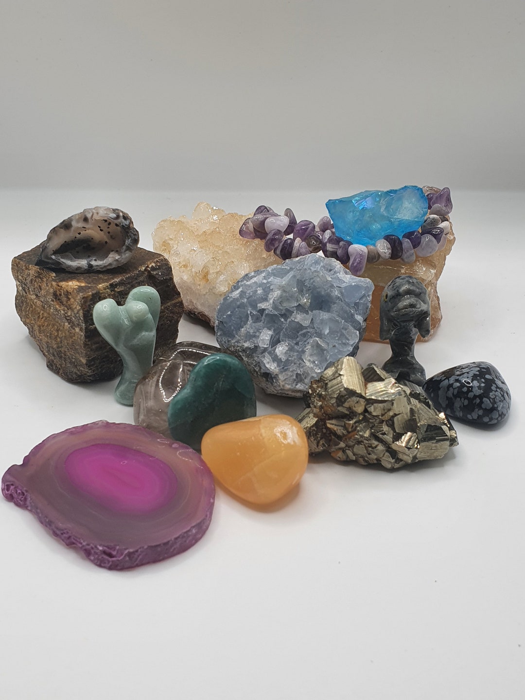 100 Genuine Crystals, Individually Wrapped, All With Explanation Cards