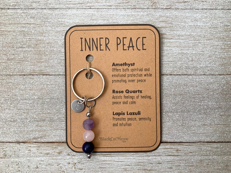 Llavero de cristal, paz interior, llavero personalizado de piedra preciosa natural, dije inicial, accesorios para coche y bolso, personalizado, regalo significativo, calma. imagen 8