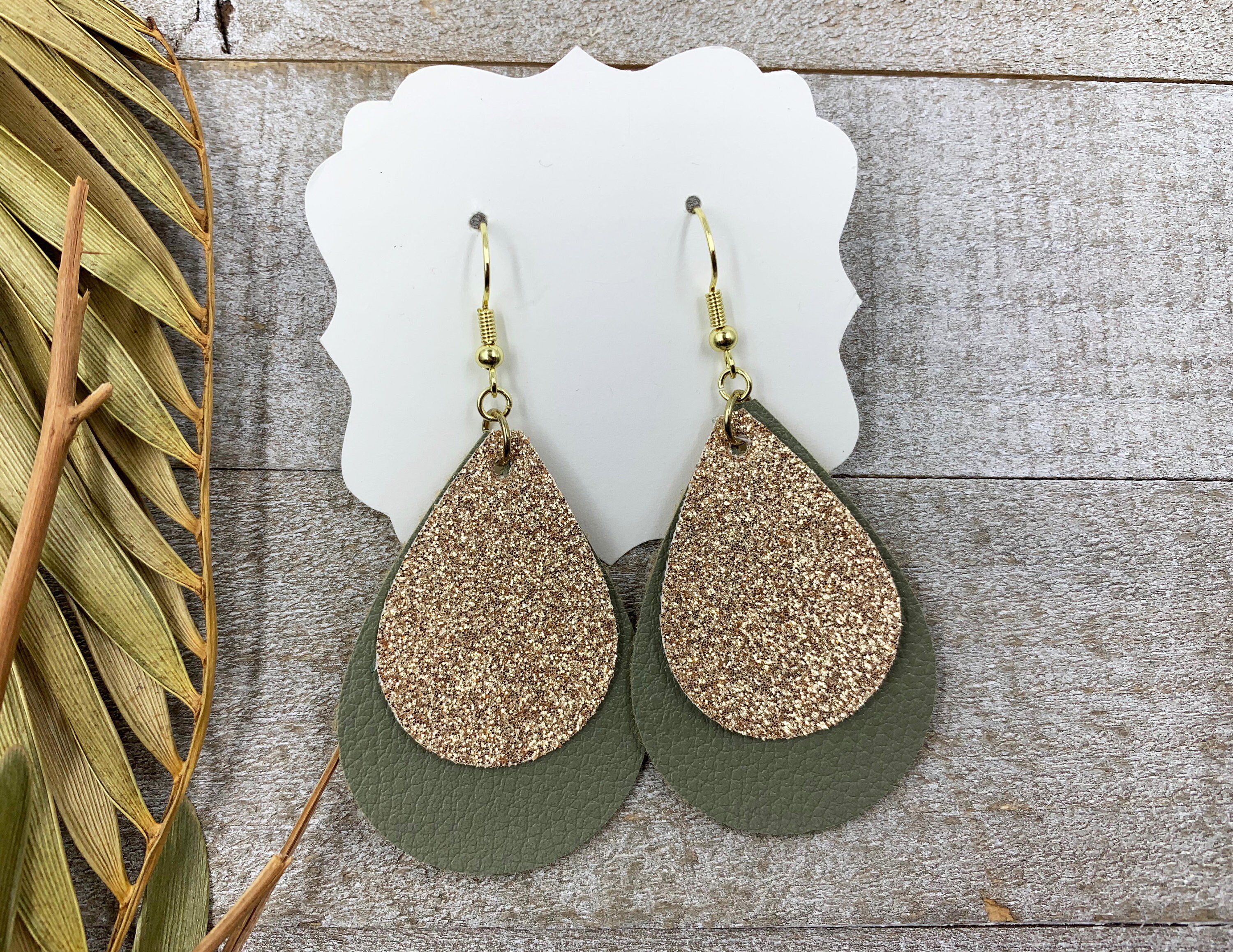 DIY Mandala Faux Leather Earrings ⋆ The Quiet Grove