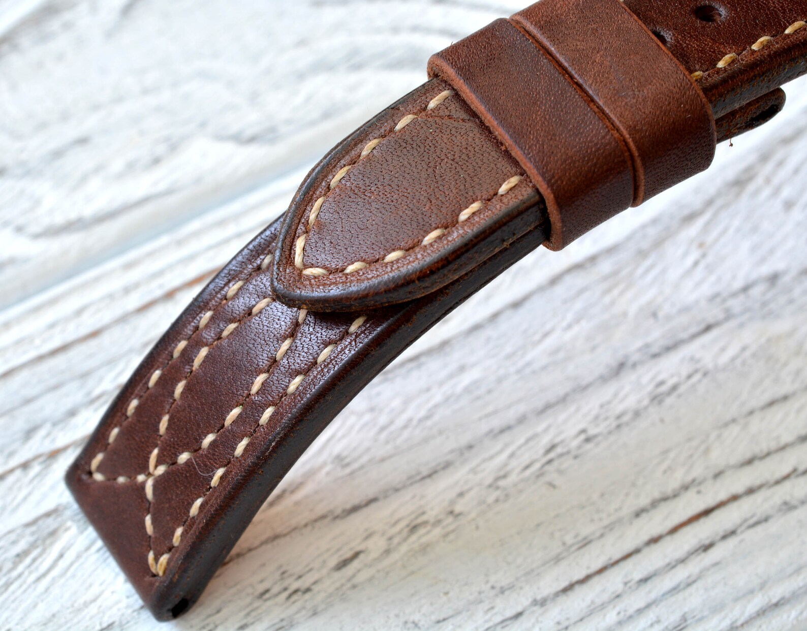 Reasonably Priced Leather 16 mm Watch Strap AR2443_K0020560 main image 1