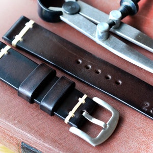 Handmade Brown Leather Watch Strap, Vintage Style 22mm/20mm
