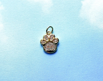 Small Gold-Plated Dog Paw Charm with attached jump ring, Pet Memorial Charm, 16x11mm, (SP946369)