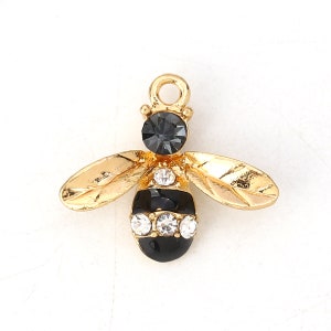 Gold Honeybee Charms: Rhinestone Enamel Insect Pendants (17x15mm), SP0115284