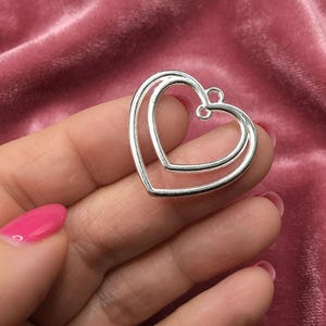 Silver Tone Double Heart Charm Pendants: Jewelry Making, 26x25mm, (SP929202)