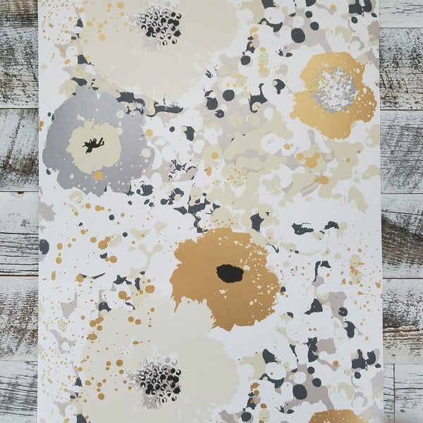 York Wallcoverings Spontaneity Floral Metallic Gold Black Silver Cream Wallpaper CE4011