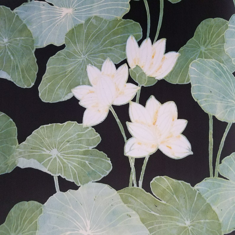 Roommates Lily Pads Peel and Stick Black and Green Wallpaper RMK11245RL
