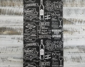 Chalkboard Menu Design 33' L x 21 W Wallpaper Roll Galerie Wallcoverings Color: Black/White