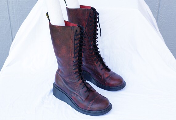 black boot doc martens