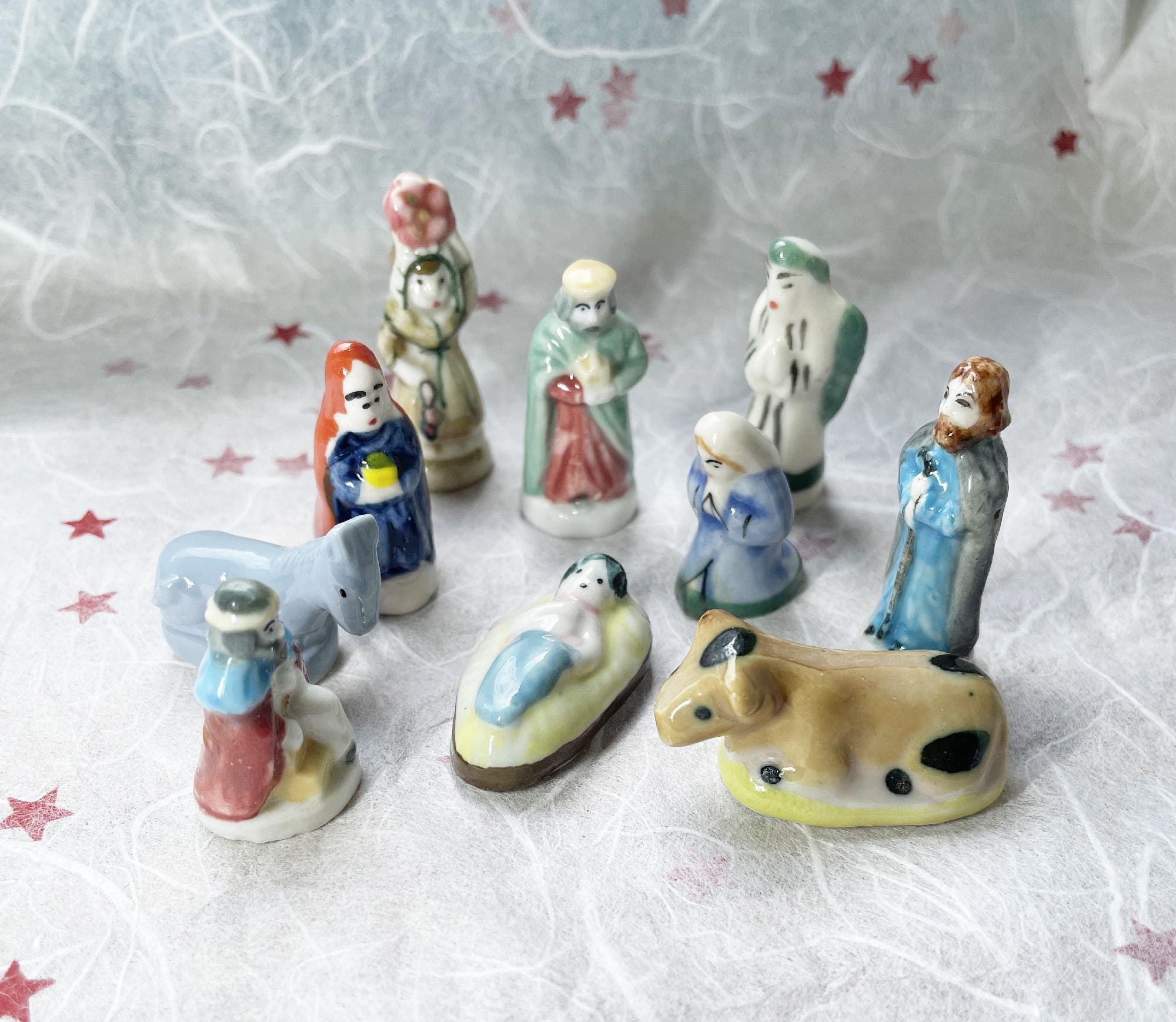 1980s French feves, vintage miniatures nativity scene, Jesus Lady Virgin Mary Joseph crib, southeastern France tiny porcelain dolls