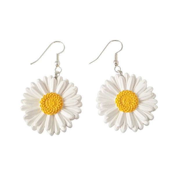 Daisy Earrings, Flowers Earrings, Gift for Her, Gifts for Mom, Cute Earrings, Summertime,