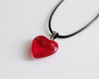 Collar de corazón rojo con DESCUENTO, collar de corazón de vidrio rojo caprichoso, gargantilla de corazón, collar de corazón hinchado rojo, colgante de corazón rojo, grunge y2k