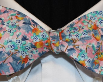 BOUNTIFUL SPRING Bow Tie: Liberty of London cotton, handmade, for the well-dressed, floral, crab apples, blues and pinks