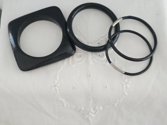 Vintage Black Bakelite Bangle Stack-Wide Rounded … - image 8