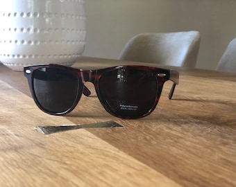 Wedding Wayfayer Sunglasses - Tortoise Frames & Black Lenses