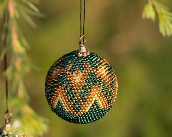 Seed beaded Christmas ball