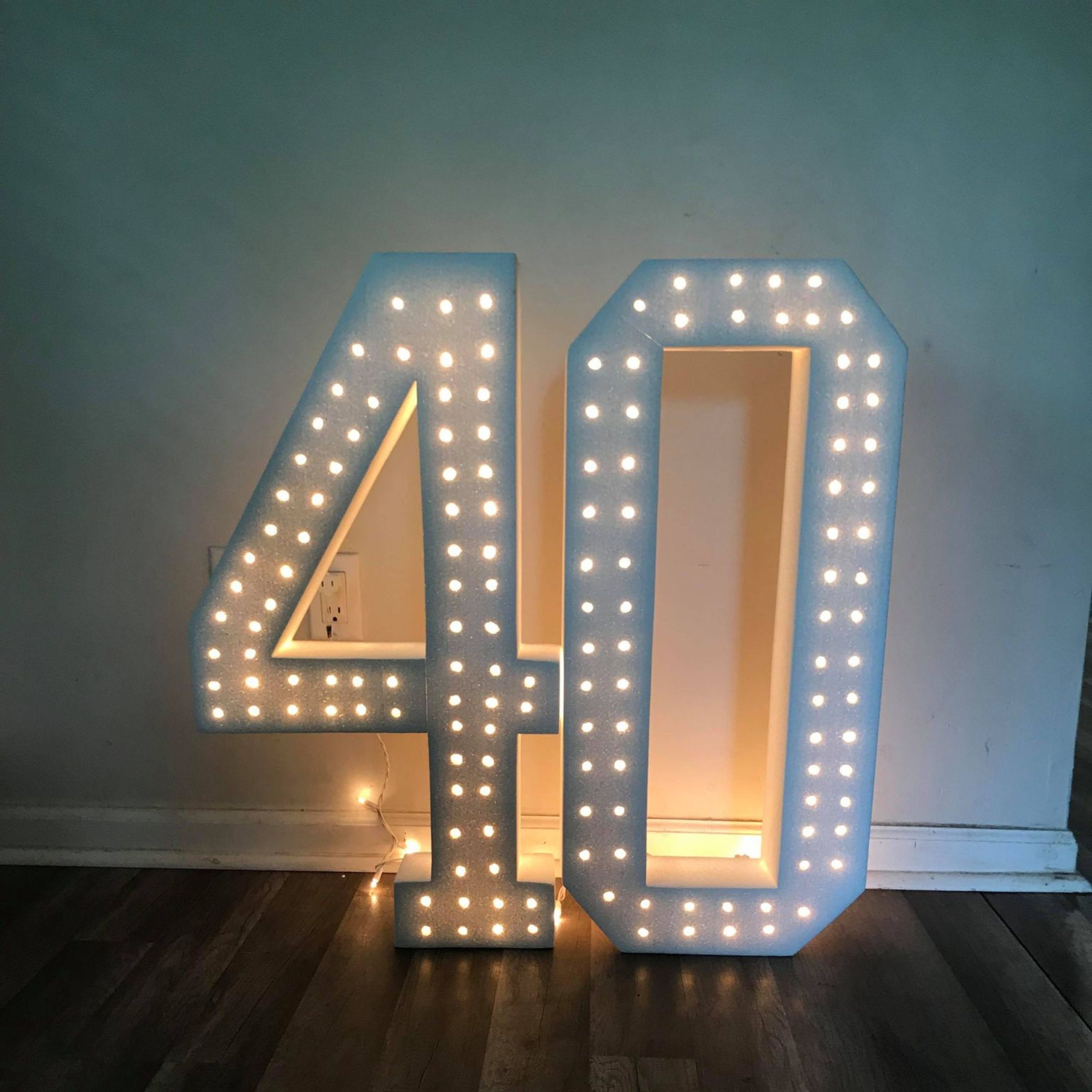 4ft Marquee Light up Numbers 20 Mosaic Numbers Frame for 20th Birthday  Party Large Cardboard with Light Bulbs Pre-Cut Kit Giant Cut-Out Thick Foam