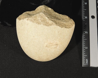 Artefacto de piedra PICADOR DE GUIJARROS OLDOWAN de la Edad Paleolítica, de 2,9 a 1,7 millones de años de antigüedad, 309 g