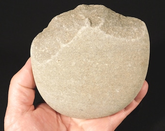 290万年から170万年前の旧石器時代オルドワン石切り石 アルジェリア