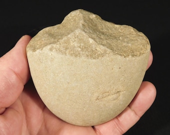 Paleolithic Age OLDOWAN PEBBLE CHOPPER Stone Artifact 2.9 to 1.7 Million Years Old 309gr