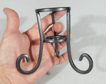 Sphere Display Stand Schriftrolle Design Dark Silver Mittlere Größe