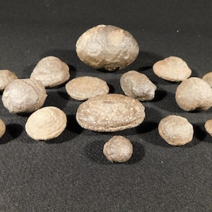 Big Lot of FIFTEEN! 100% Natural Moqui Marble s or Shaman Stones Utah 549gr