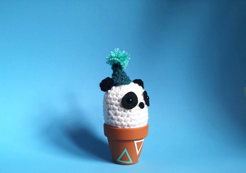 office gift Crochet panda desk ornament animal decoration kawaii panda cute panda panda ornament