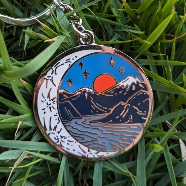 Midnight Sun enamel keychain | Night sky mountains