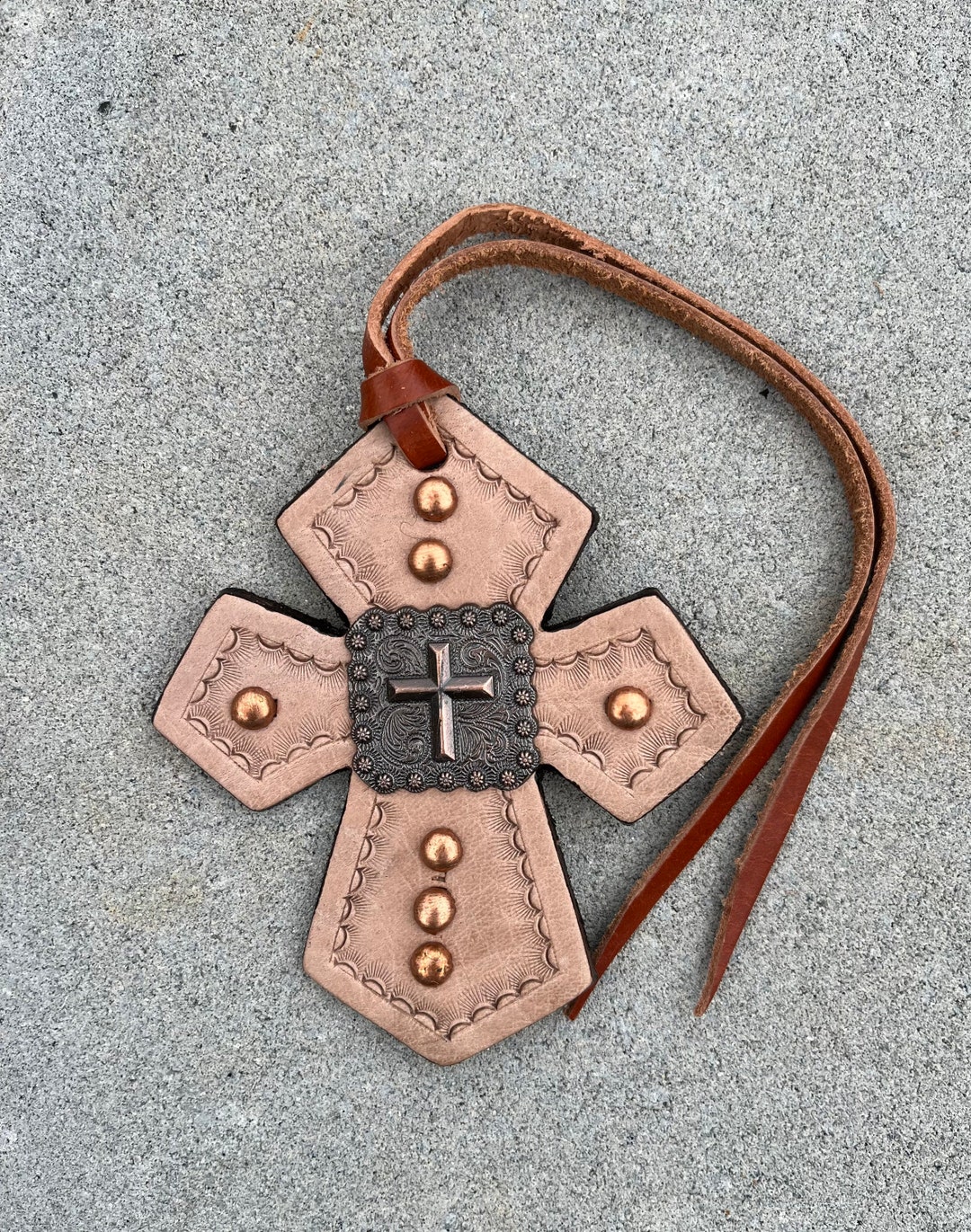 Horse Riders Western Saddle Cross Leather With Cross Concho and Ties ...