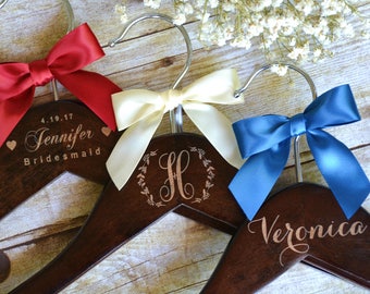 Bridesmaid Gifts, Personalized Wedding Hangers, Bridal Party Gift, 10 Custom Hangers, Mother of the Groom Bride Hanger, Wedding Dress Hanger