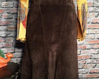 Vintage chocolade suède geborduurde damesrok maat 8