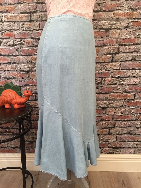 Vintage Cotton Chambray Fluted Hem Midi Skirt    … - image 3