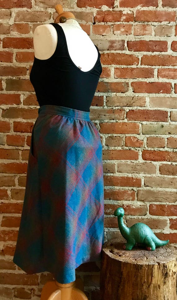Vintage 1970's Preppy Plaid A-line Wool Skirt, Si… - image 3