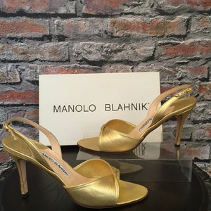 Vintage Manolo Blahnik Metallic Gold Sling Back Sandal 3&quot; Heel    Size 37