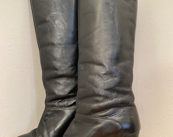 Vintage La Vallee Black Calfskin Leather HandMade Almond Toe Tall Boots  Size 6B