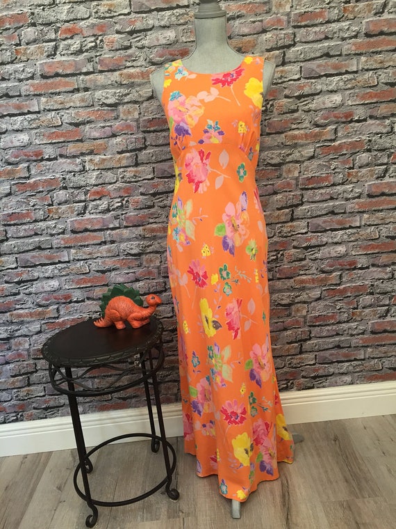 smart tropical dress