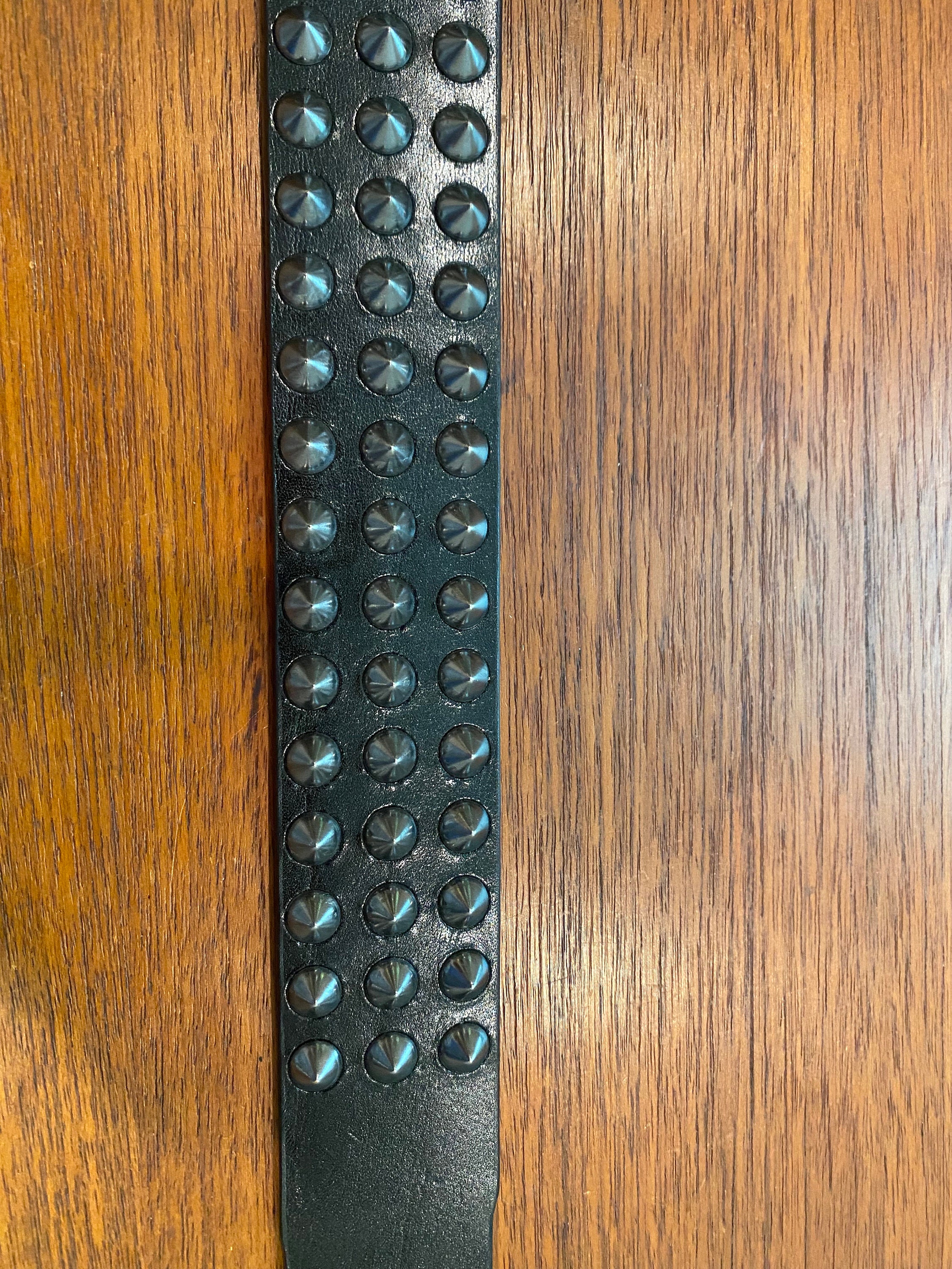 小物 BURBERRY BLACK LABEL studs belt archive Vintage Burberry Studded Black Leather Belt, Gun Metal